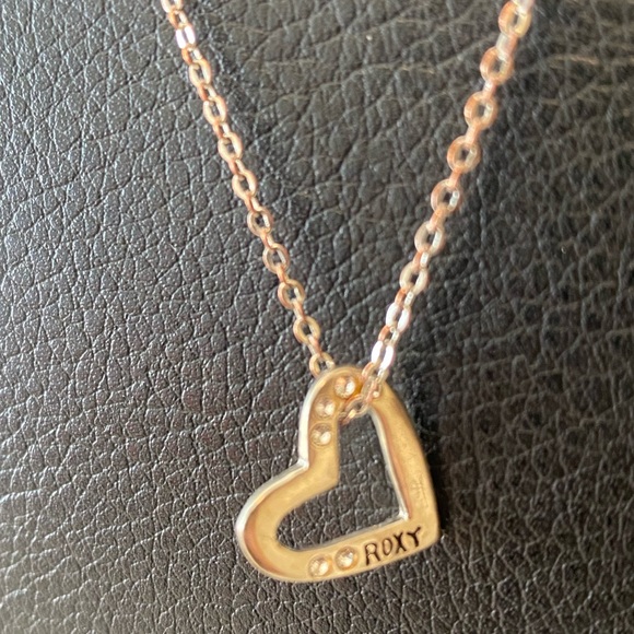 Vintage Roxy necklace - Picture 2 of 6